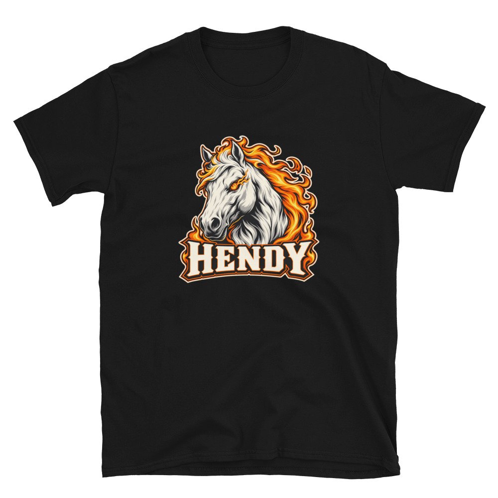 Camiseta negra con la cabeza de un caballo en llamas y la palabra Hendy