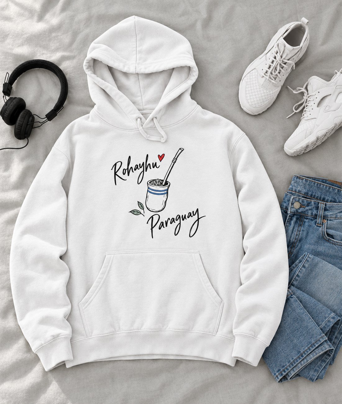Sudadera con capucha blanca con una guampa dibujada a línea fina y el texto Rohayhu Paraguay