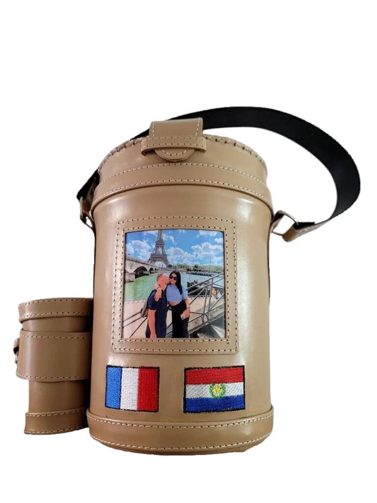 Termolar con foto · 2,5 litros con guampa y ejemplo de personalización
